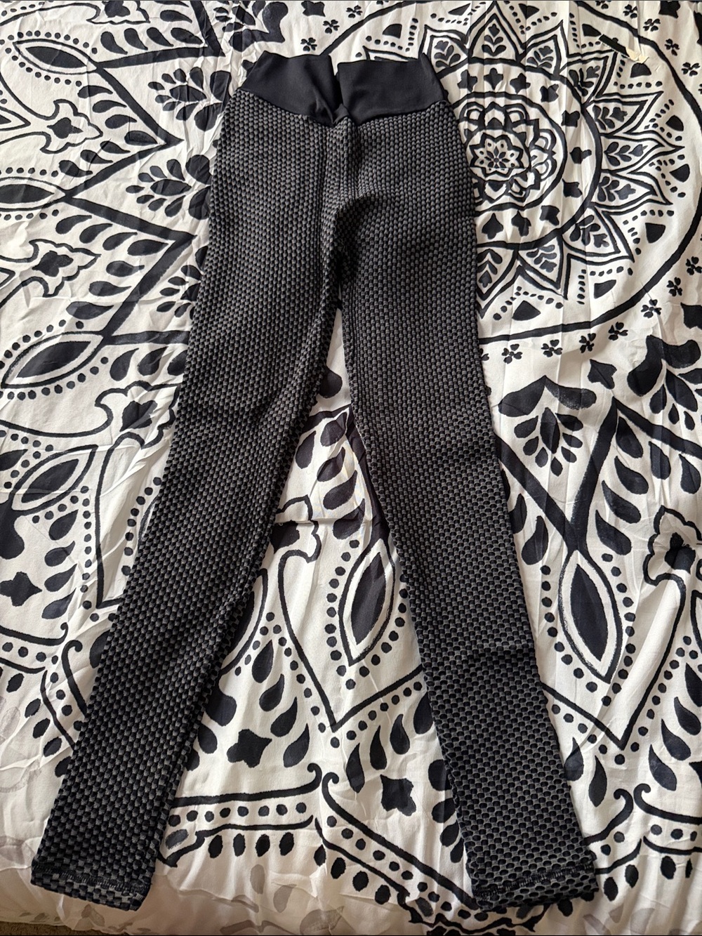 High-Rise Black Textured Women's Leggings